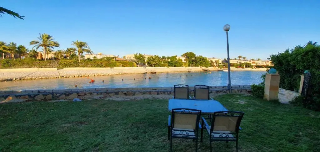 5 bedrooms villa in marina 5 lake view