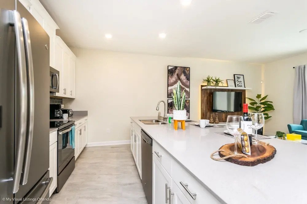 8939 Stinger Drive