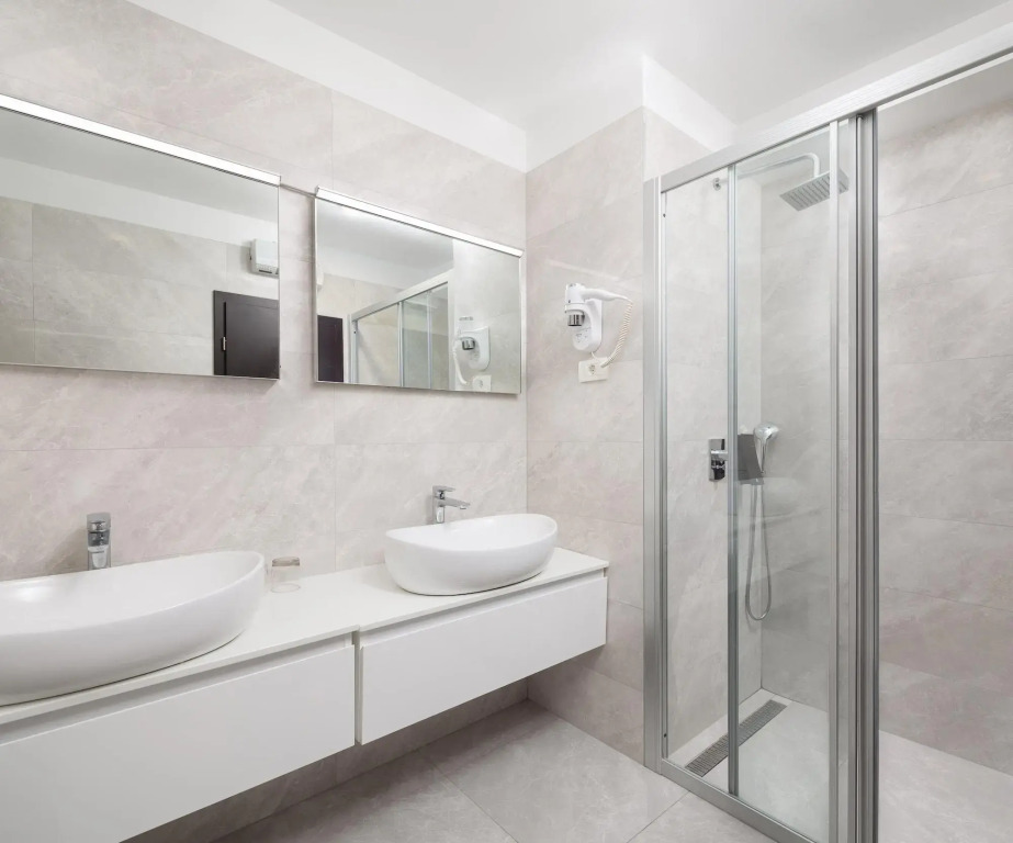 Le Premier Luxury Rooms
