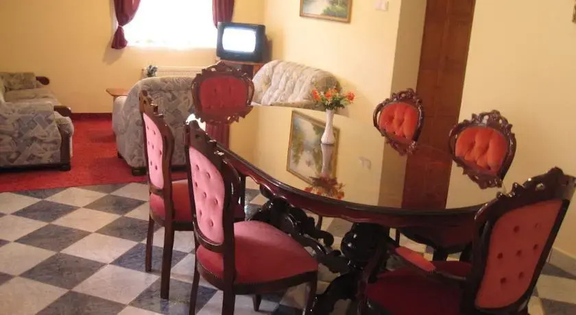 Kisfa Apartman