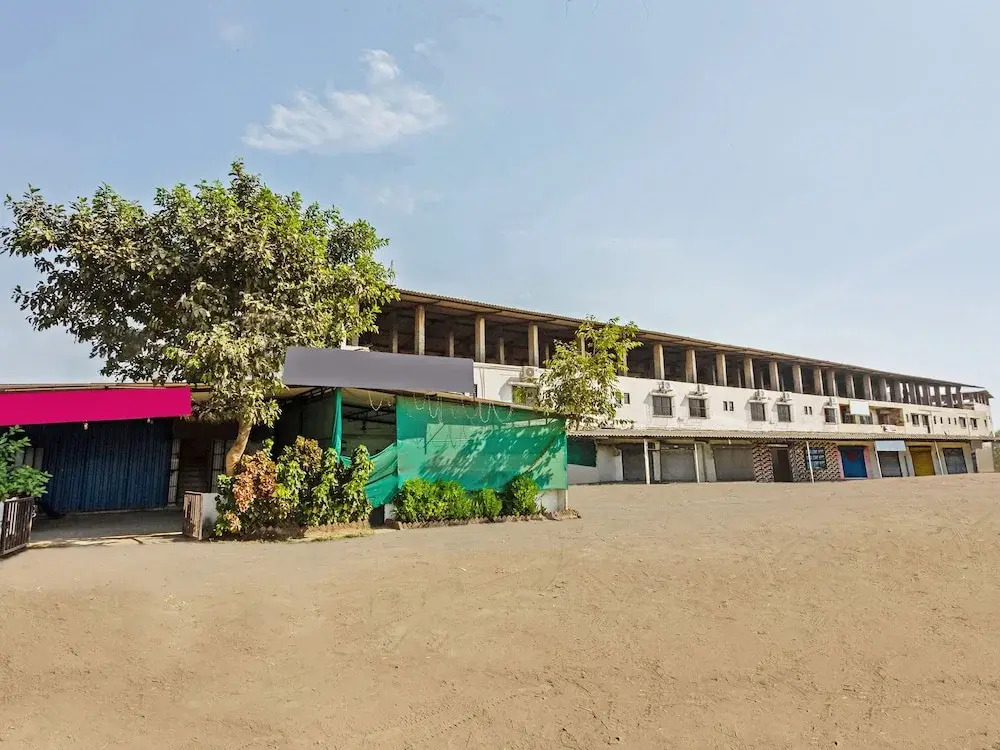 OYO 24435 Shubham Lodging And Boarding