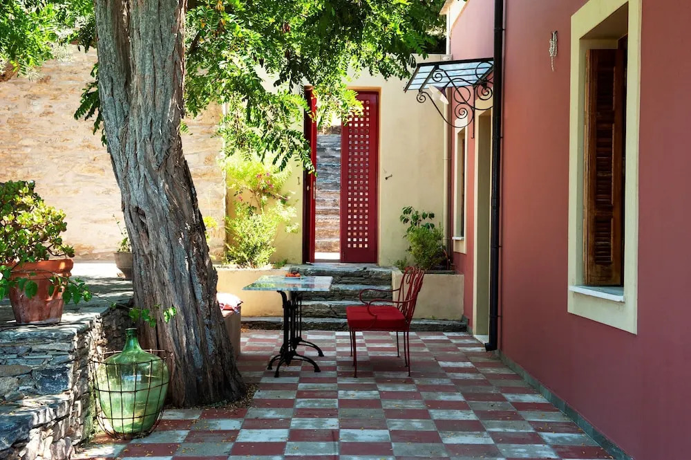 Montofoli Estate Villas
