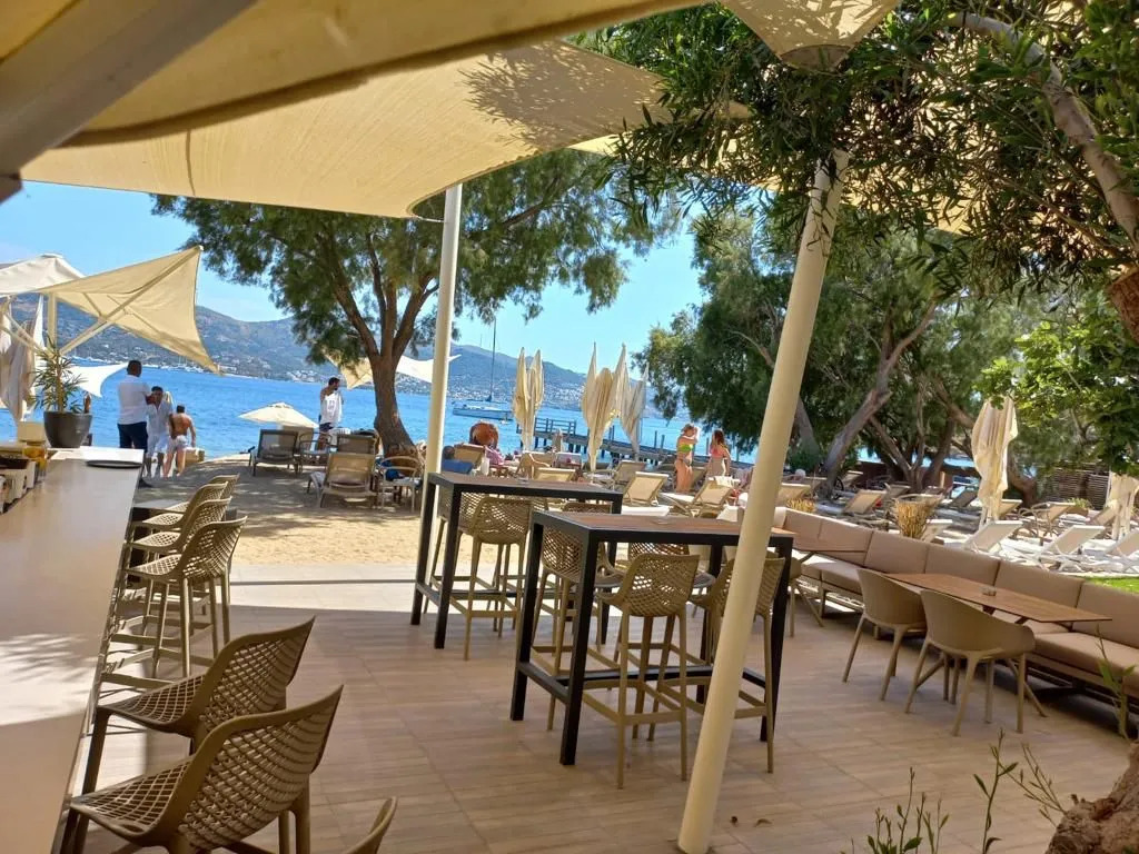 Farrys Boutique Hotel and Beach Club