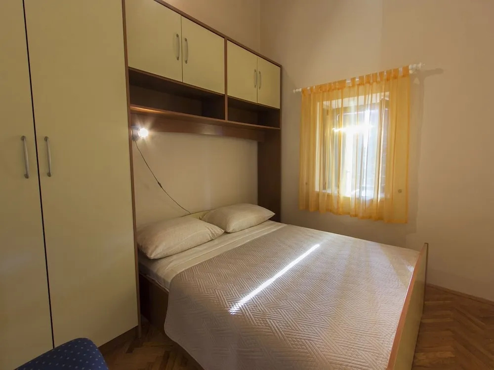 Homely Holiday Home in Seline Near Sea