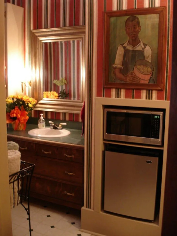 The Lattice Inn