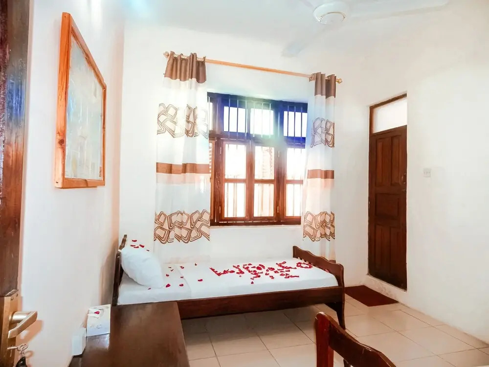 Flamingo Guest House