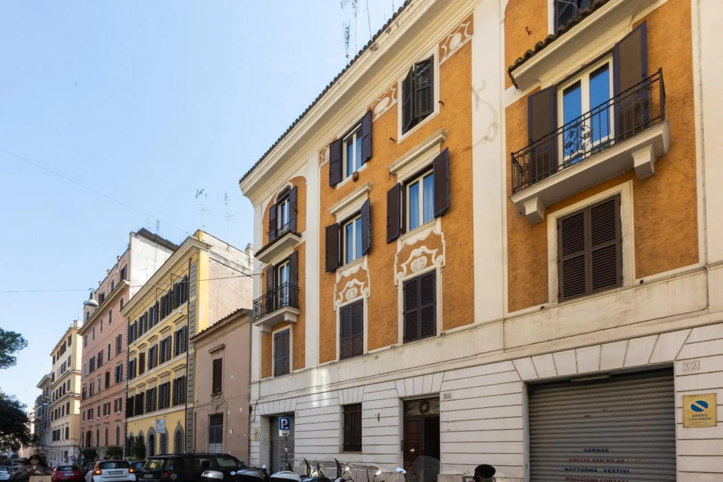 Rental in Rome Borgo Angelico Terrace
