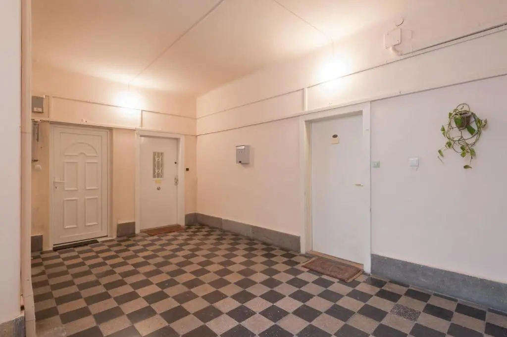 Cosy Art Flat 2