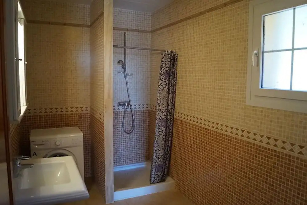 Villa - 5 Bedrooms with Pool, WiFi and Sea views - 107942