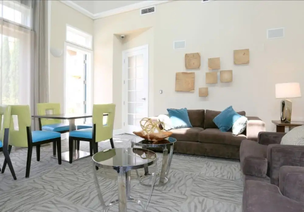 Global Luxury Suites Bridgepoint Circle