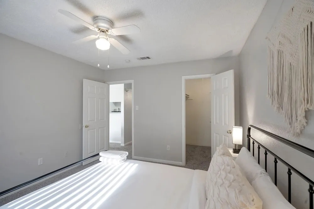 Lovely Midland Getaway With Fitness Center