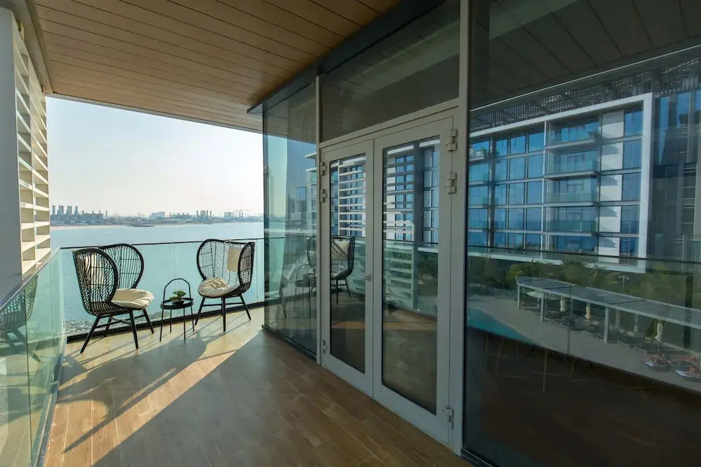 New Arabian Apartment Bluewater Luxury