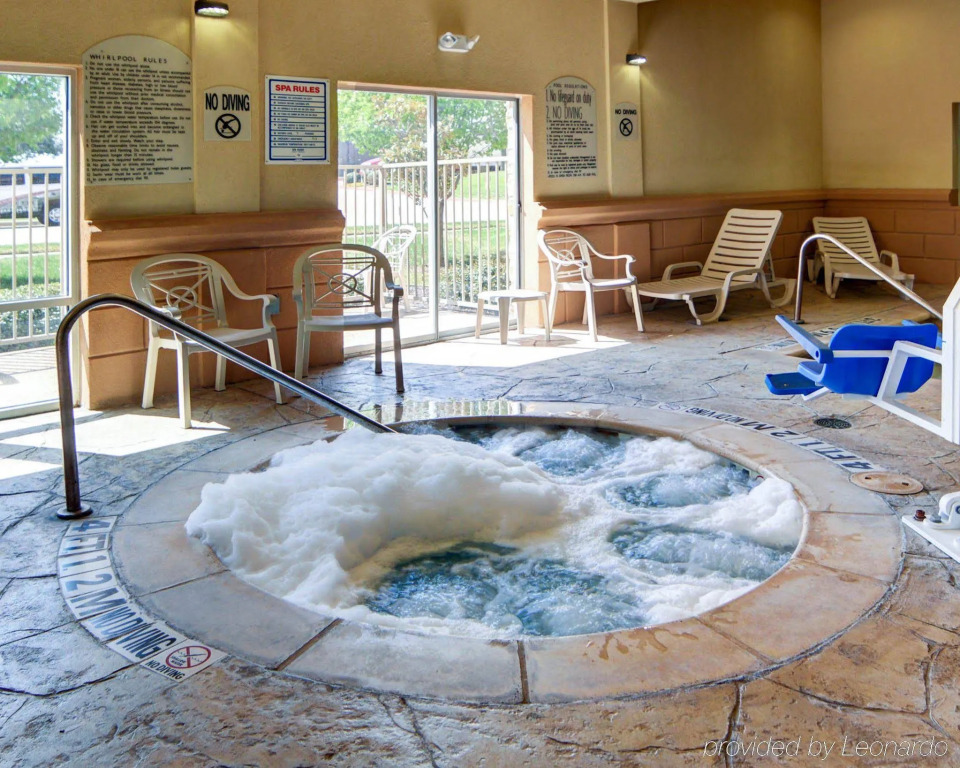 Comfort Suites Benbrook - Fort Worth Southwest