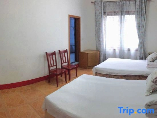 Jingshan Huaxing Hotel