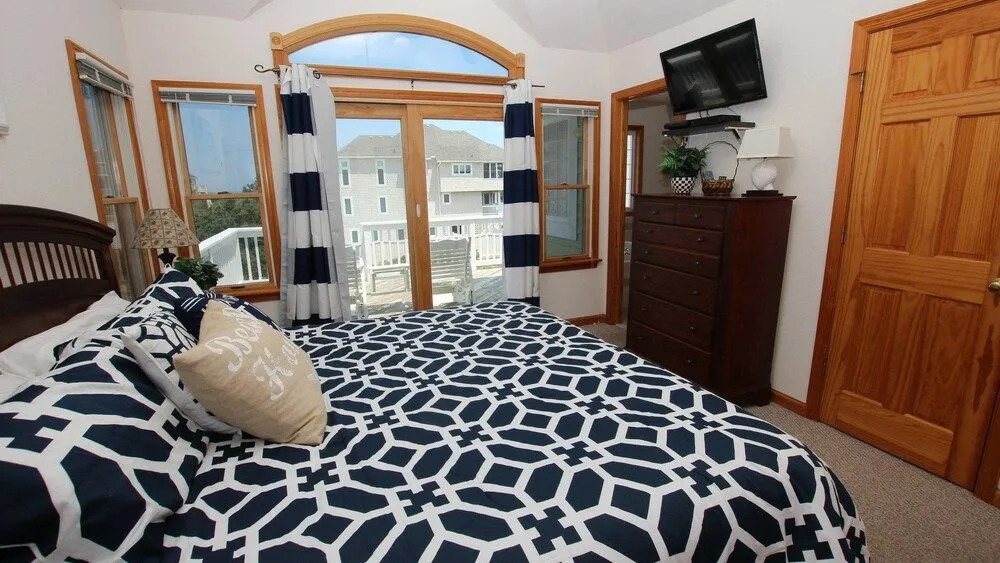 St. Nicks - 6 Br Home