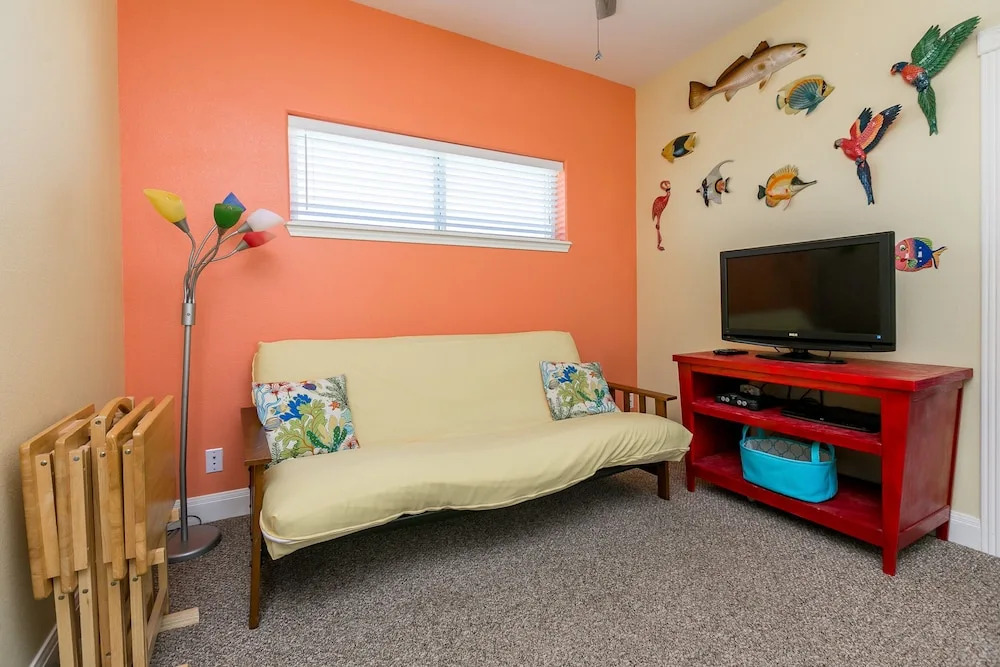 3BR Beach House w/Pool Royal Sands by RedAwning