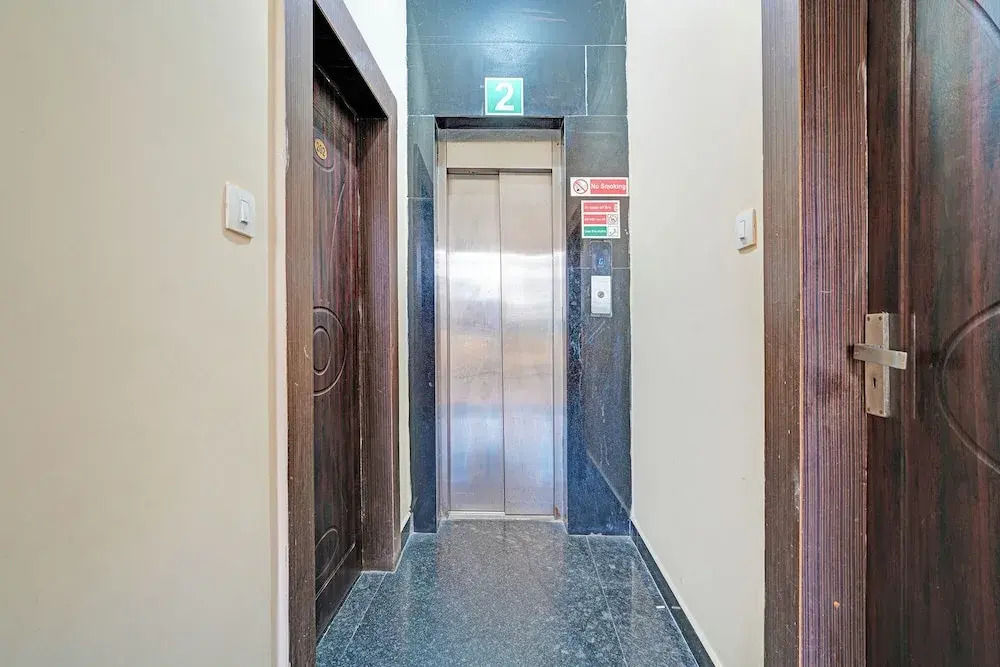 Fabhotel Luxury Suites