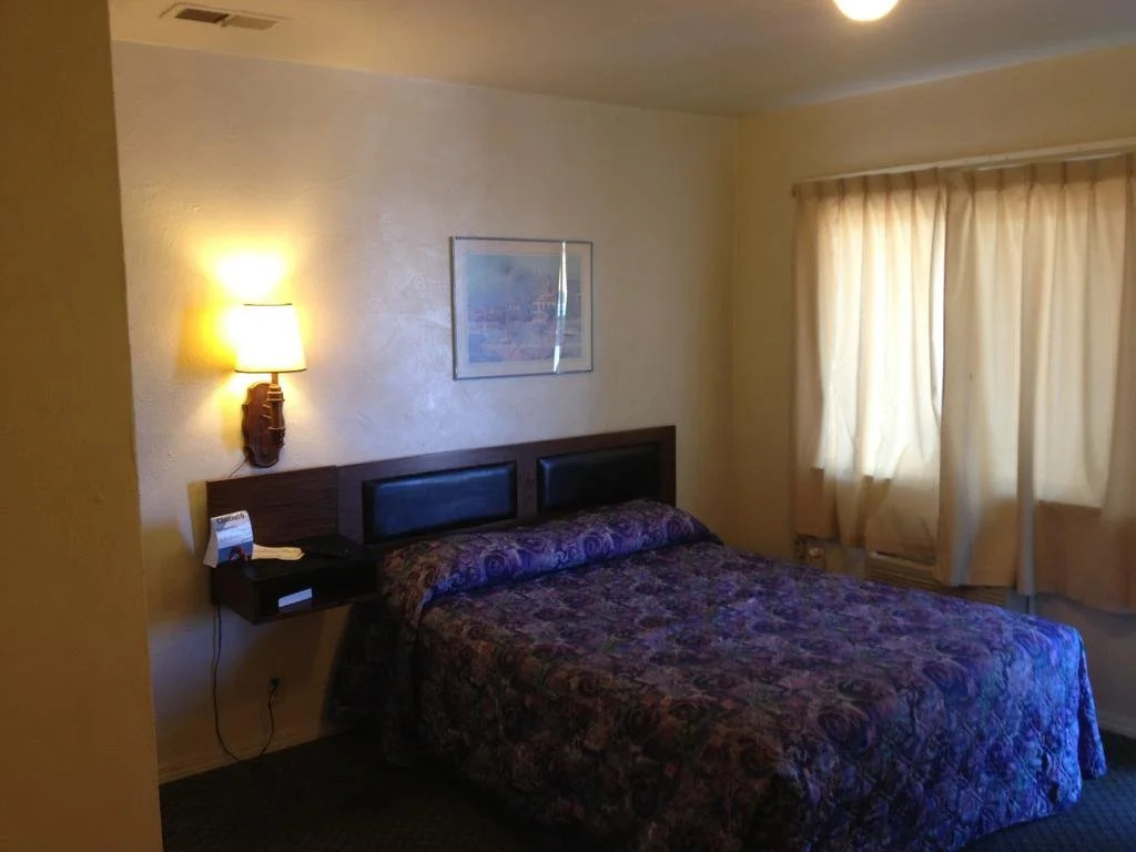 Budget Inn