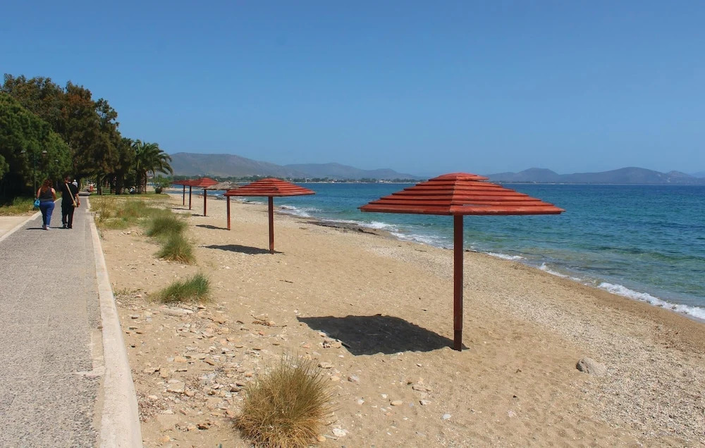 3 Bedroom Awesome Home In Nea Makri