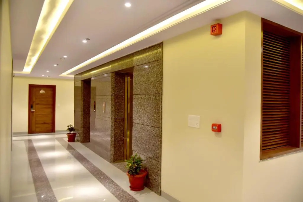 Hotel Aarna