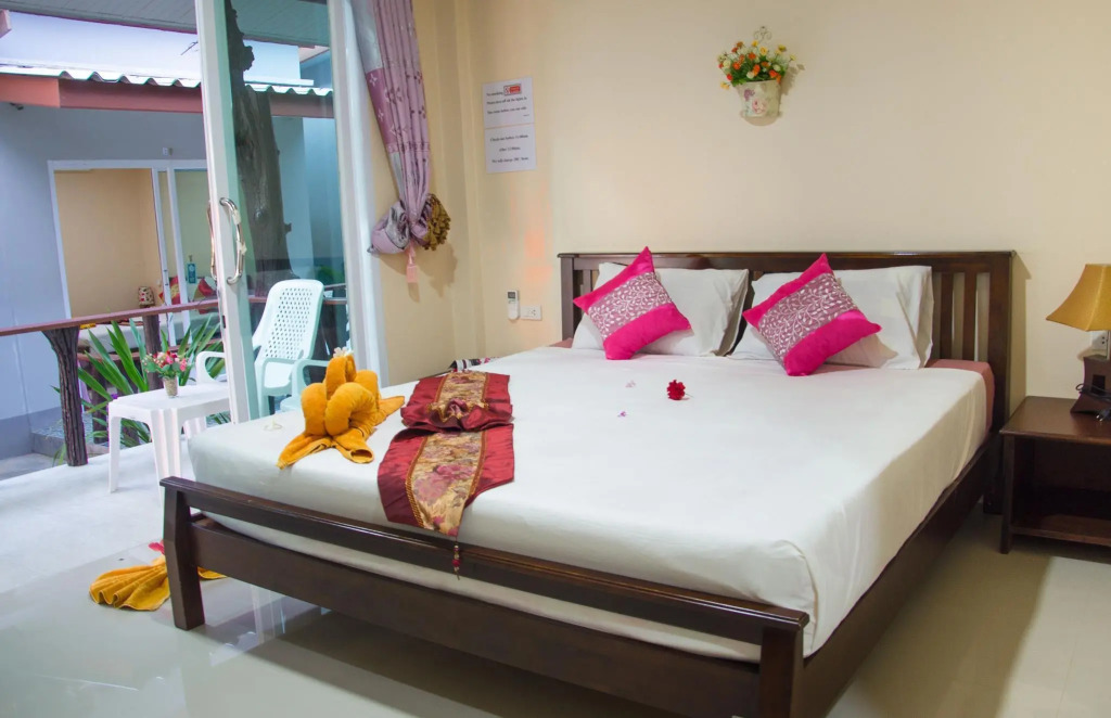 Lanta Wild Beach Resort