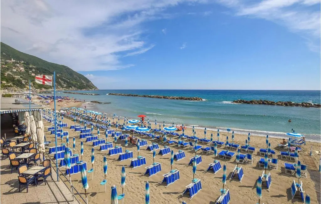 Beach Front Home In Moneglia With Wifi