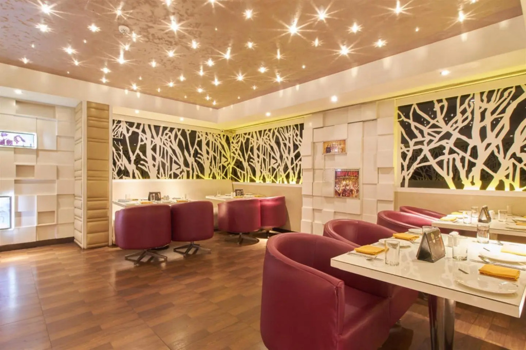 The Crown, Bhubaneswar - IHCL SeleQtions