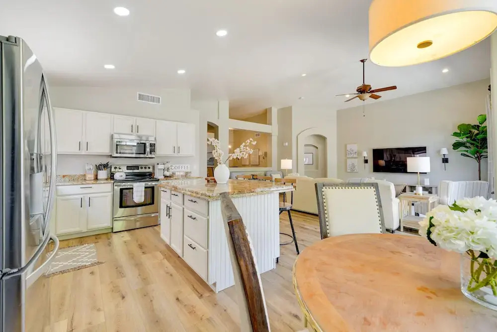 Near Golf and Hikes! Poolside Retreat in Phoenix