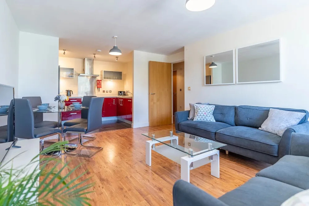 Cotels at Vizion Serviced Apartments, Superfast Broadband, Central Location, Free Parking, Fully Equipped Kitchen