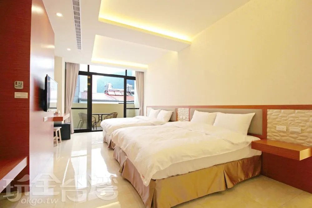 Sun Moon Lake FRIDAY Inn Guest House