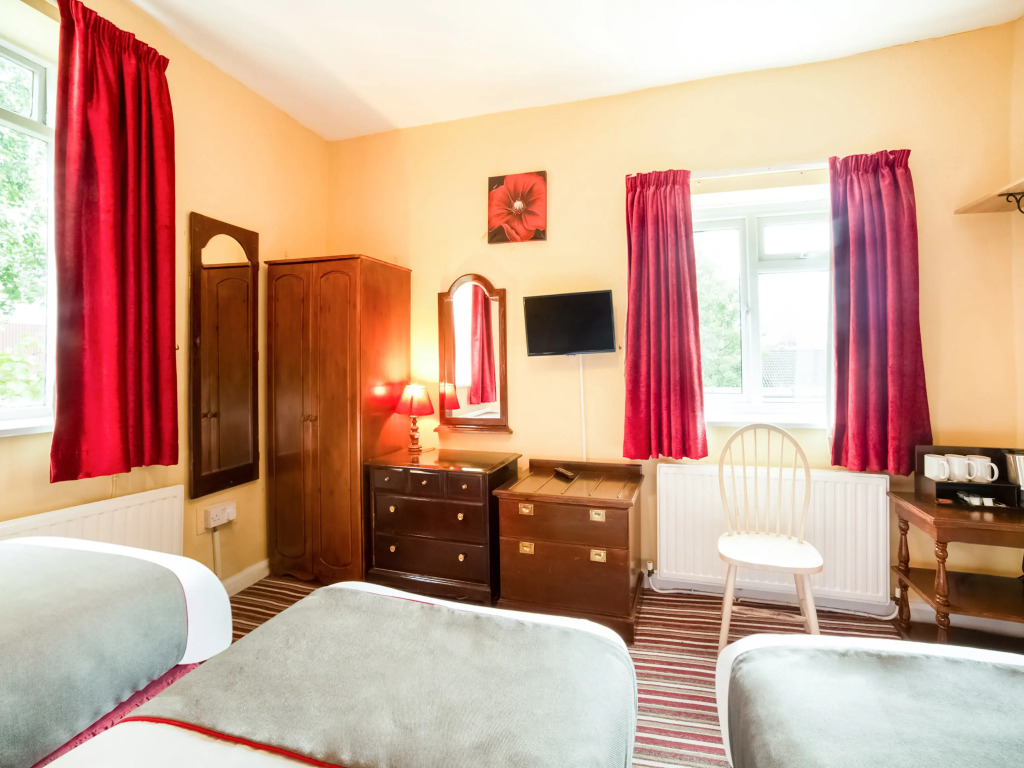 Royal Hotel