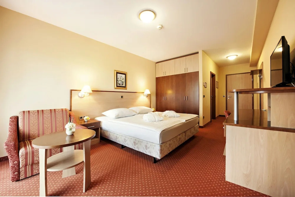 Terme Banovci - Hotel Zeleni Gaj