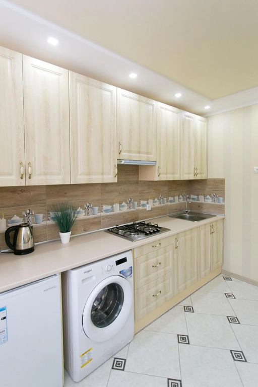 APARTlUX