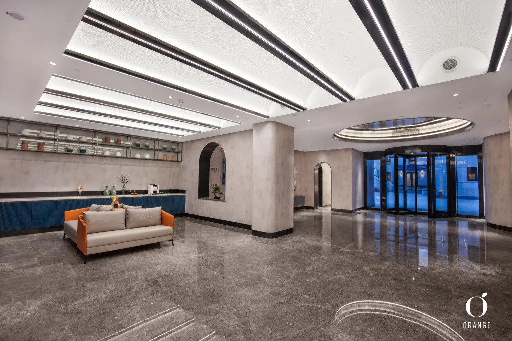 Orange Hotel Beijing Yansha Landmark River