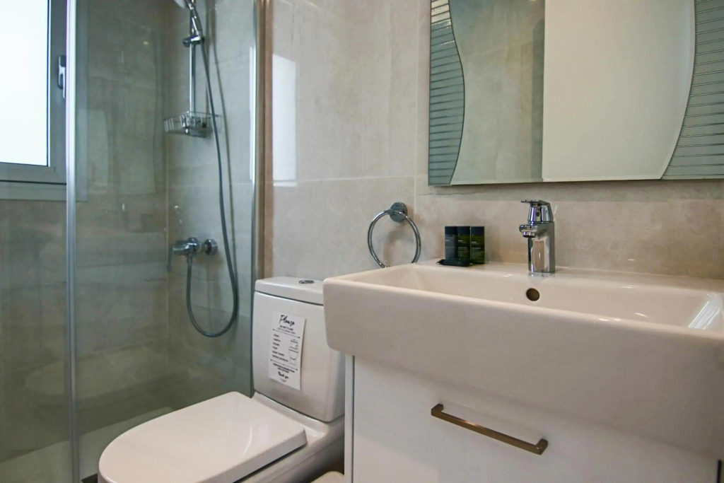 Phaedrus Living: Luxury Villa Ellison