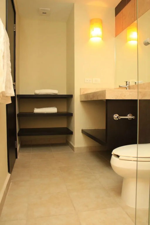 Angelos Hotel
