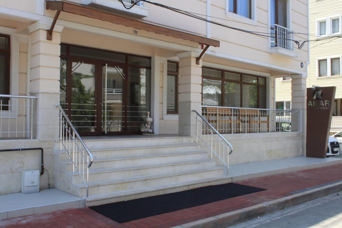 Akar Pansi̇yon