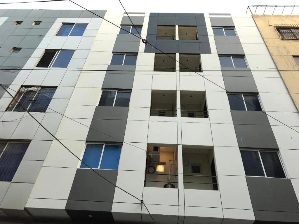 "Service Apartments Karachi" Ocean View 2 Bed Room Apt