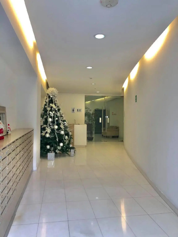 Downtown Boutique Apartment with view to the park