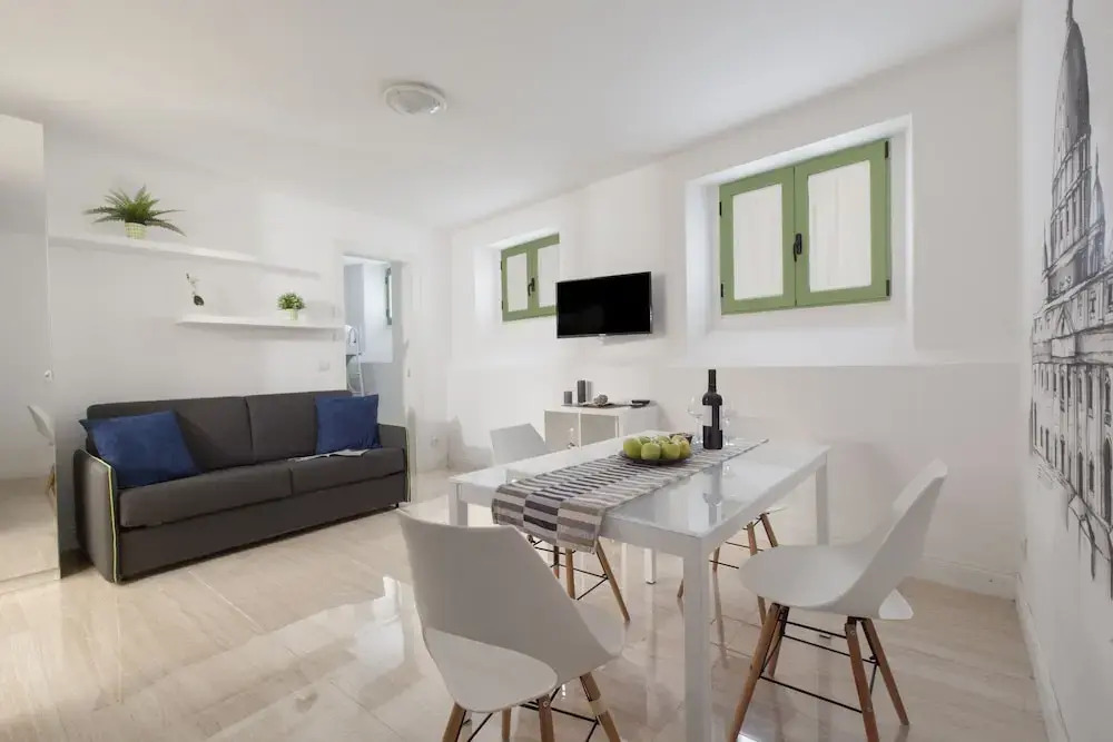 Cannes Old Town Suites