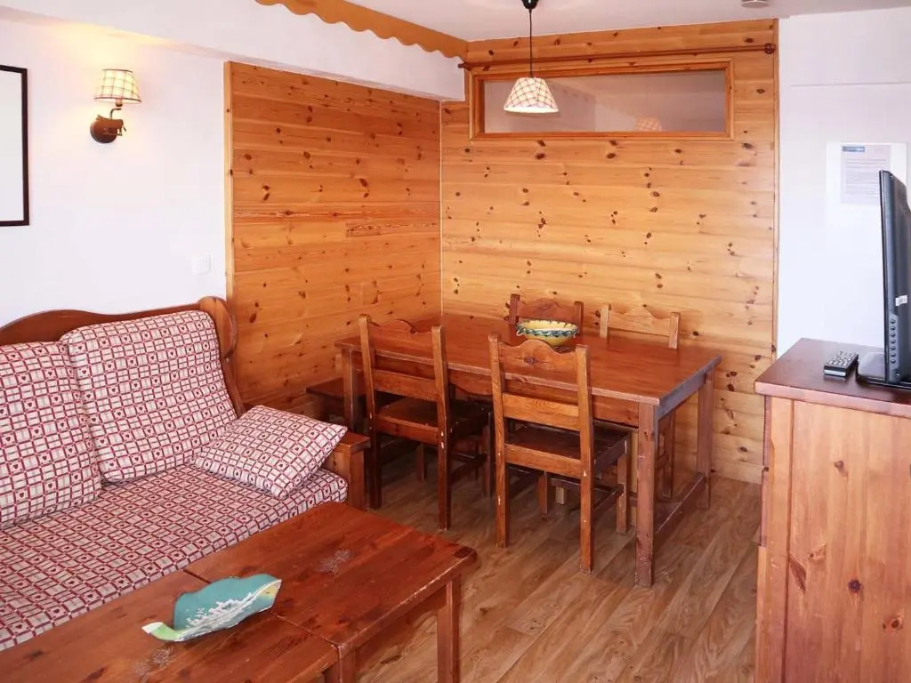 Appartement Les Orres, 2 pièces, 6 personnes - FR-1-322-196