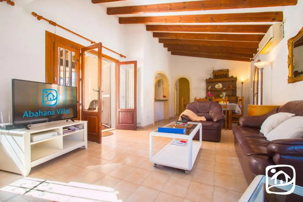 Villa Luna by Abahana Villas