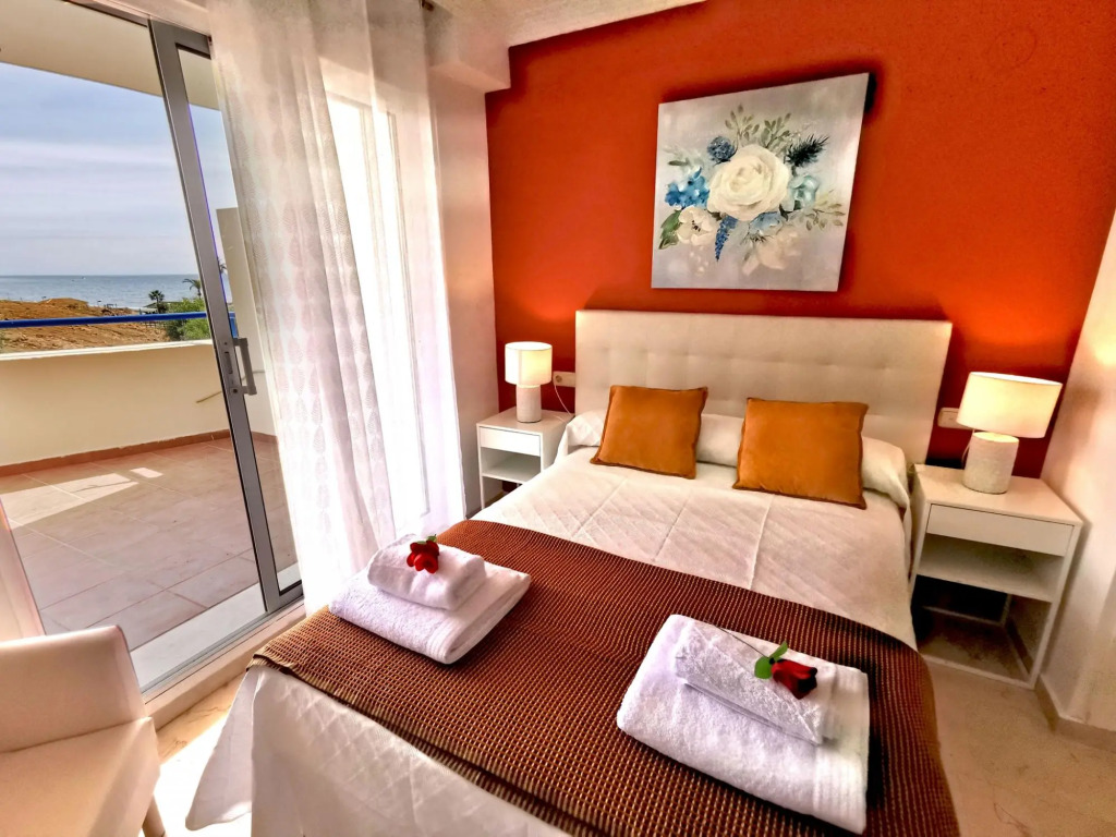 Beautiful Apartment on the beach 103