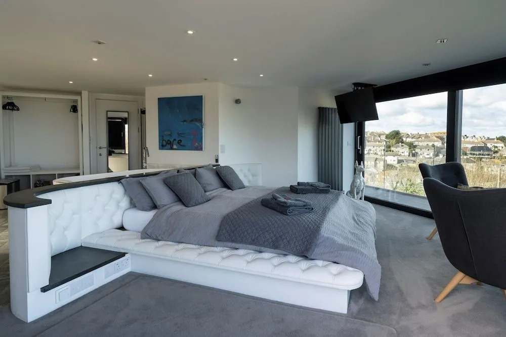 Uno St Ives - Boutique Luxury Accommodation