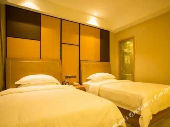 Wuyue Apartment Hotel