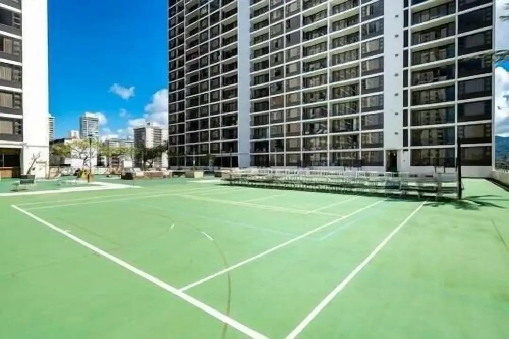 Tower 2 Suite 3201 - Qqp 1 Bedroom Home by Redawning
