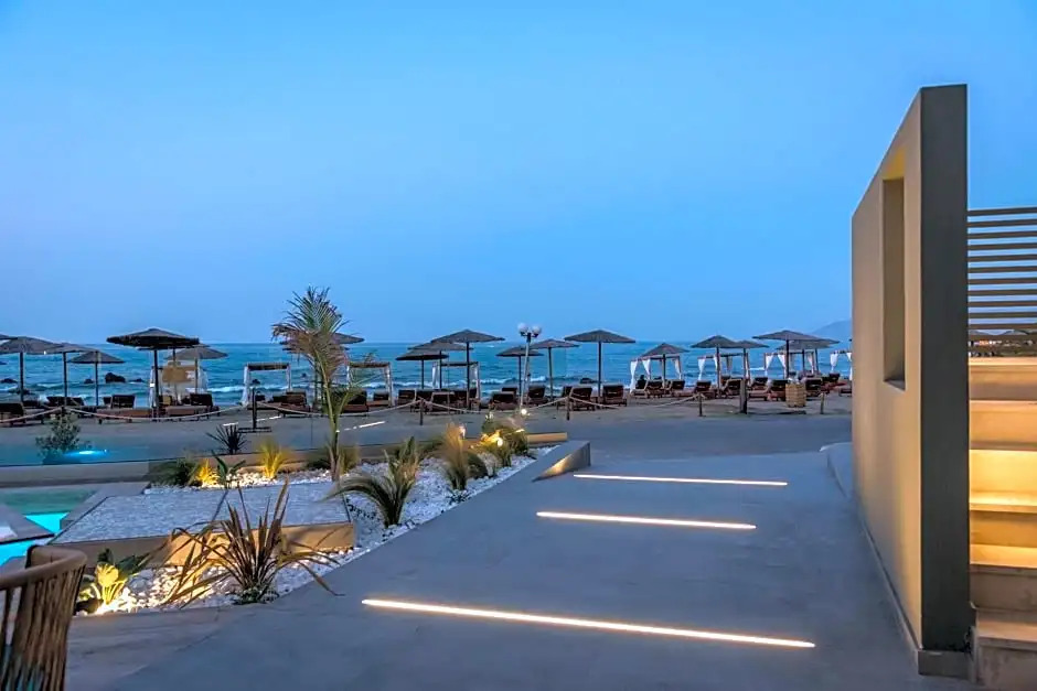Mare Blue Suites