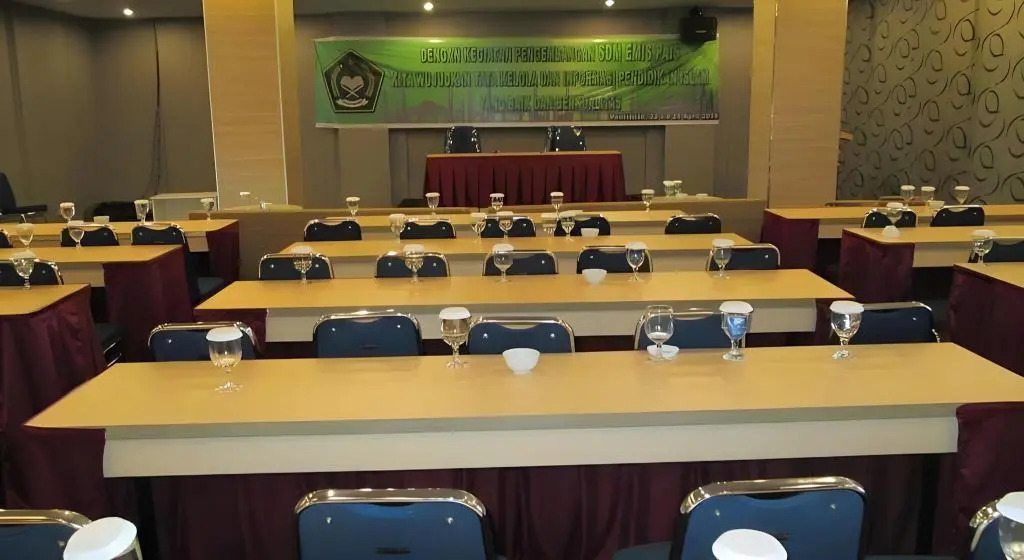 Borneo Hotel