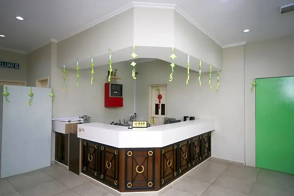OYO 563 Jockey Lodge Hotel