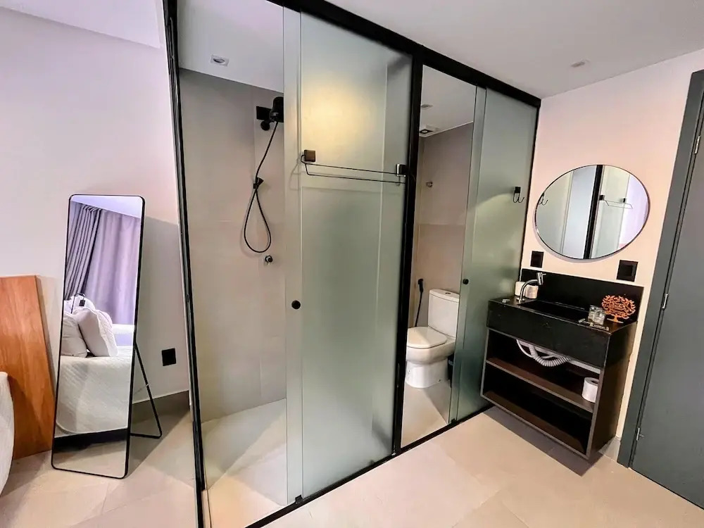 Flat Studios Get Sense - by Living